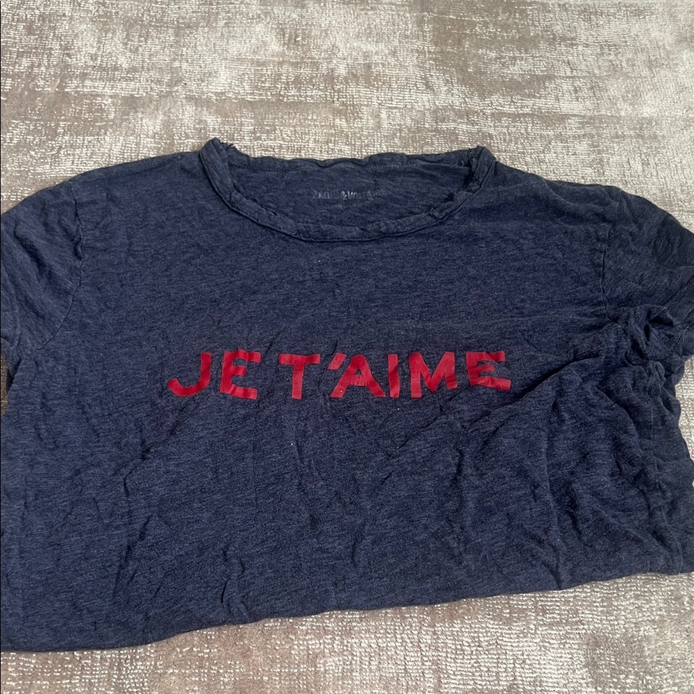 Navy 'JE T'AIME' Graphic Tee with Red Lettering
